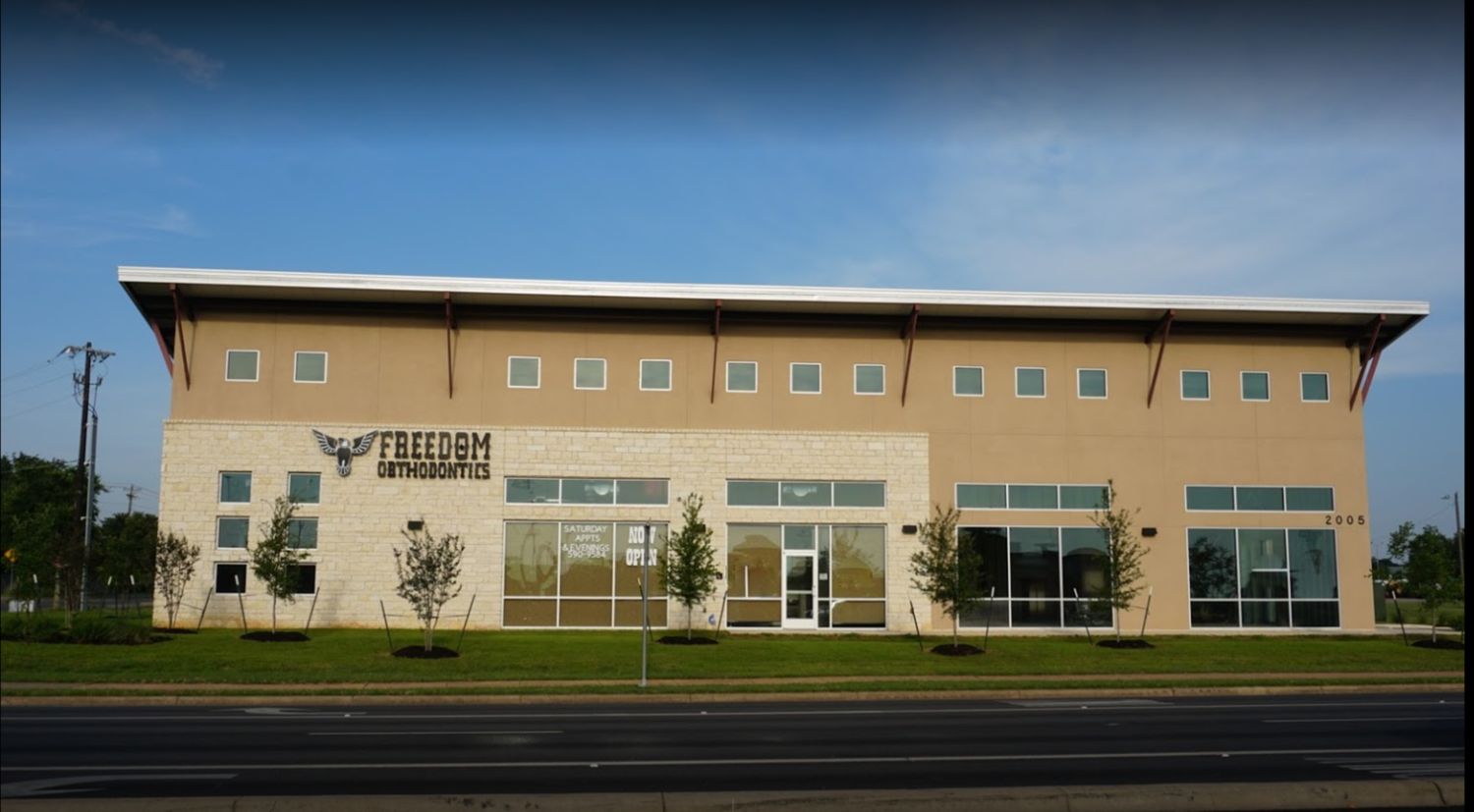 2005 N Lakeline Blvd, Cedar Park, TX 78613
